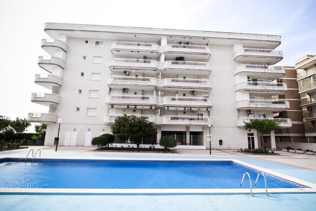 Mar Pineda Planet Costa Dorada Apartment La Pineda Room photo